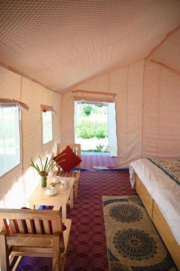 Hunder Stay And Camp Hundar Buitenkant foto